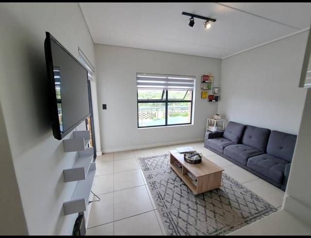 1 BEDROOM APARTMENT FOR SALE IN MOOIKLOOF